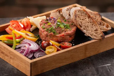 Hotel Garzon Plaza Отели в г. Дьор