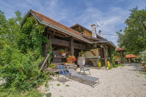 Holiday Home Juričko with Private Sauna Hotels in Municipality of Krško