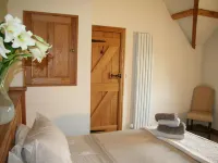 The Little Vicarage Holiday Cottage Hotels in Ashbourne