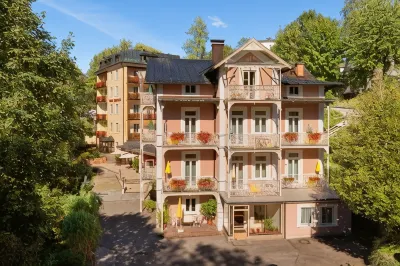 Hotel Bergfried & Schönblick Hotels in der Nähe von RupertusTherme