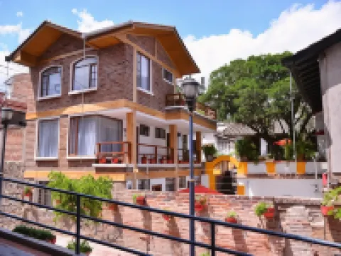 Hostal Riviera Sucre Hotels in Otavalo