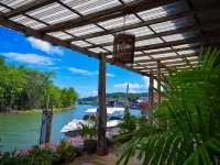 The Mangrove Hideaway Koh Chang Hotel dekat Air Terjun Kiri Phet
