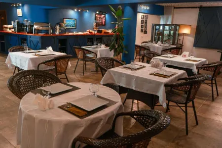 Sanapiro Hotel Отели в г. Кутаиси