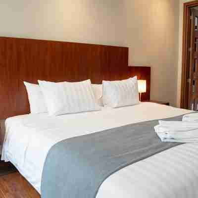 Parc Royale Suites Hotel Rooms