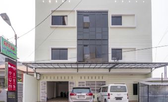 RedDoorz Syariah Near Stadion Teladan Medan