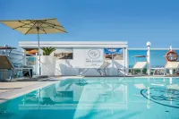 Hotel President - piscina