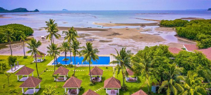 El Pueblo De Hermano by Cocotel Hotels in Batangas Province