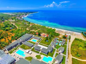 Alea Hotel & Suites