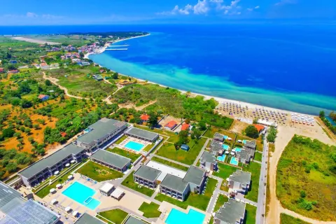 Alea Hotel & Suites