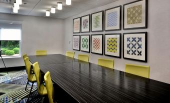Holiday Inn Express Raleigh-Durham Airport