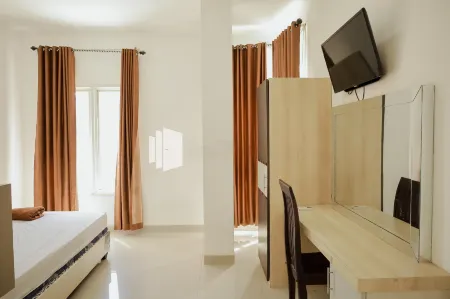 Radja Homestay Kendari RedPartner Отели в г. Mandonga