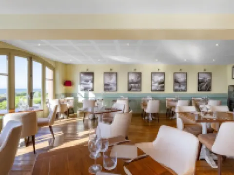 Le Grand Large, Belle-Ile-En-Mer Hotels in Bangor