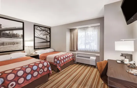 斯克內克塔迪-奧爾巴尼地區温德姆速8酒店