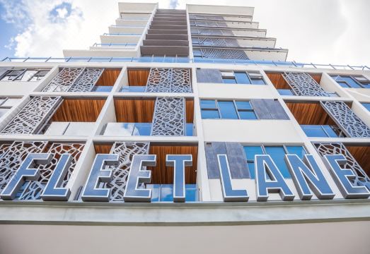 플리트 레인 아파트먼트의 넓은 객실 내부 혹은 발코니