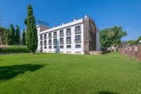 卡斯特拉德佛斯玻利維亞飯店 Platja de Castelldefels附近的飯店