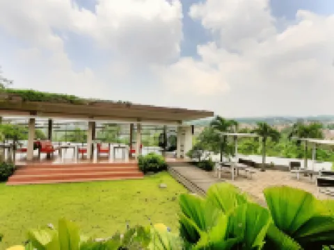 Moscato Hotel Hotels in Sukasari