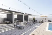 Shade Hotel Manhattan Beach - Beach