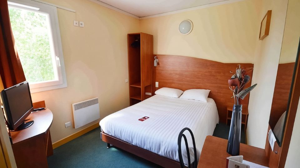 Adams Hotel