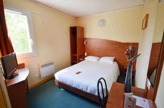 Adams Hotel