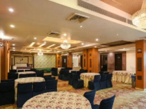 Hotel Leela Grande Hotels in Karnal