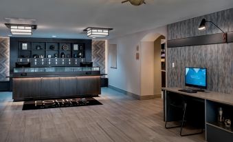 Four Points by Sheraton Philadelphia Northeast