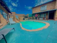 Sikhula Sonke Guest House - Pools