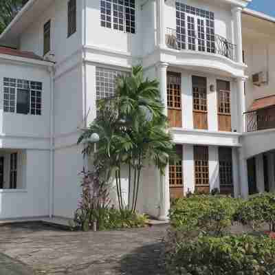 Tiara Labuan Hotel Hotel Exterior