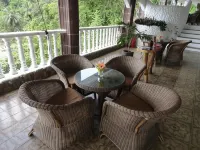 Lazare Picault Hotel