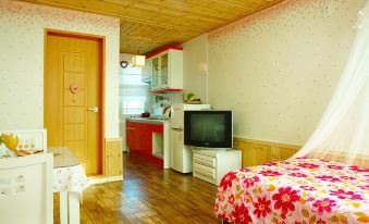 Buan Solseom House Pension
