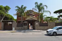 Hotel Coral Playa فنادق في Bay of Cadiz