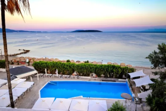 The Grove Seaside Hotel Hotel di 