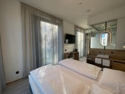 Hotel Bee Green