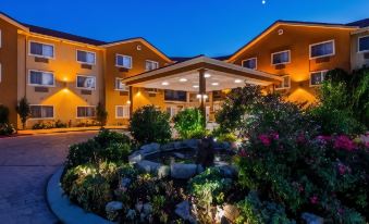 Best Western Plus Caldwell Inn  Suites