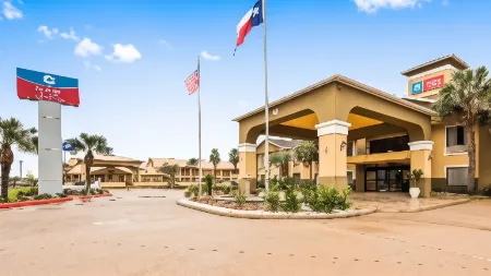 SureStay Plus Hotel by Best Western Alvin