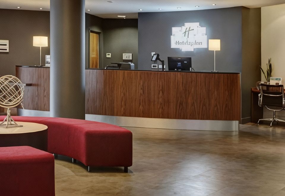 홀리데이 인 루턴 객실