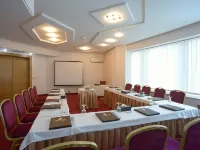 The Penthouse Suites Hotel Hotels in Ariana