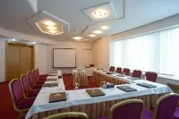 The Penthouse Suites Hotel Hotel a El Mnihla