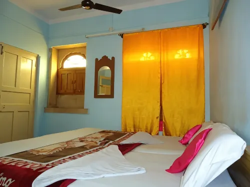 Ganesh Guest House