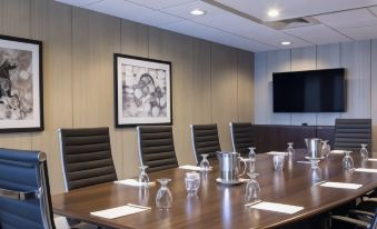 DoubleTree by Hilton Laurel
