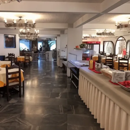Karteros Hotel