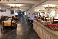 Karteros Hotel