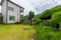 Gurye Seomjin River Skyscape Pension Hotels near Seomjingang River