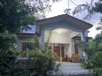 Gemo Beach Cottages Hotels near Bukit Avatar Langa,Bajawa