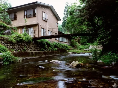 Yunosawa Keizanso Отели рядом с достопримечательностью «Myorakuji»