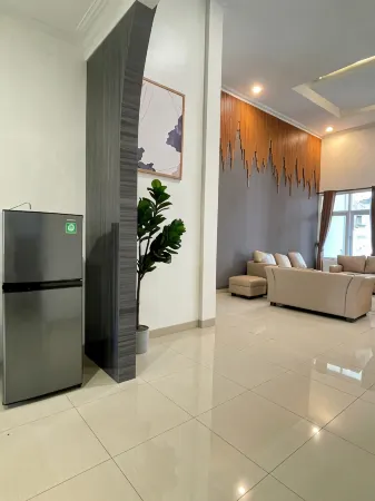 Dhanis's House 7 Bedroom by Kawa Отели рядом с достопримечательностью «Camphulucai»