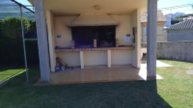 HOUSE WITH SWIMMING POOL IN MIÑO Hotels in Comarca de Betanzos