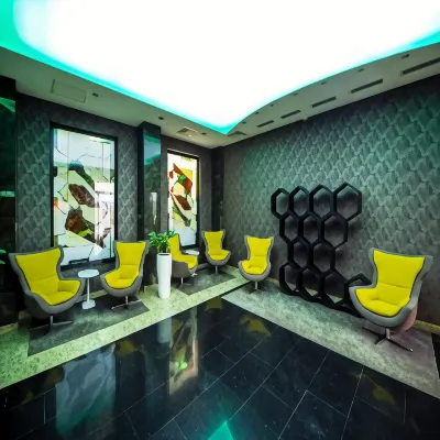Business Hotel Hotels in 