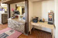 West Texas Inn & Suites with Kitchenette - فطور