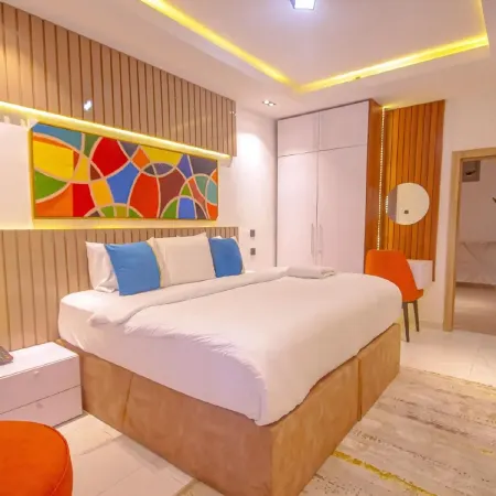Greyfield Hotel & Apartments