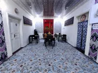 Oybek 飯店 - 民宿